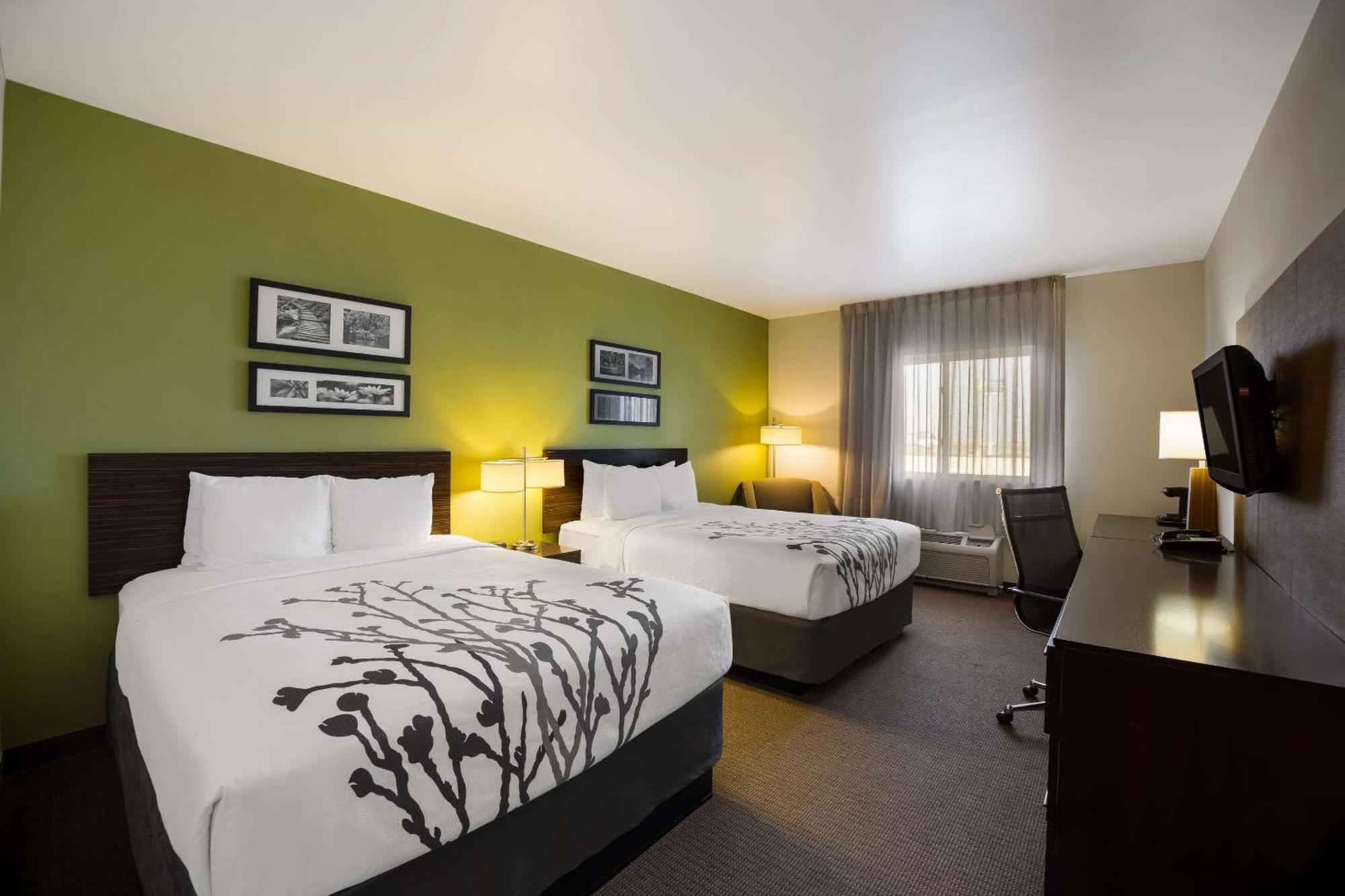 Sleep Inn & Suites Colby Zewnętrze zdjęcie