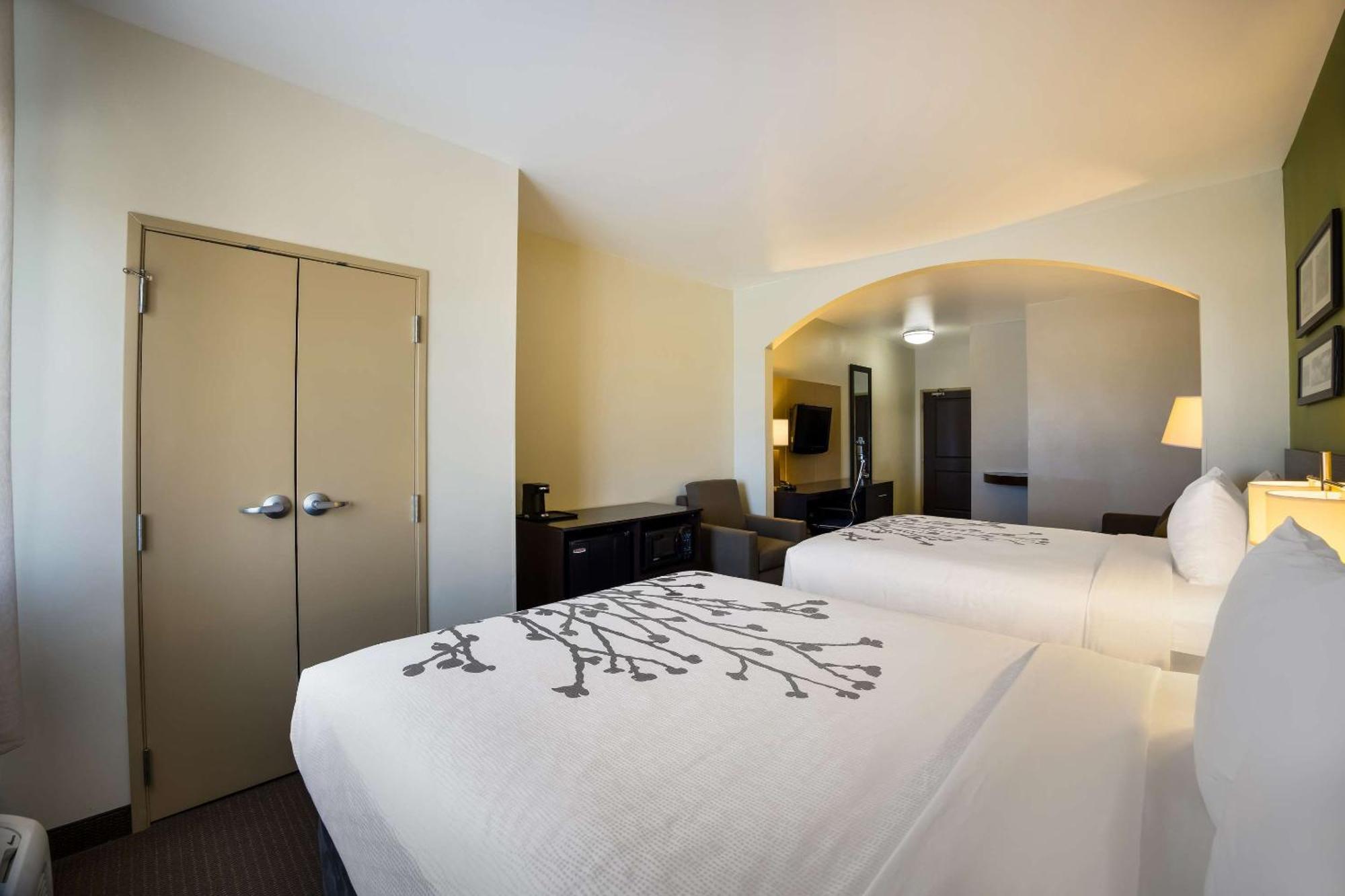 Sleep Inn & Suites Colby Zewnętrze zdjęcie