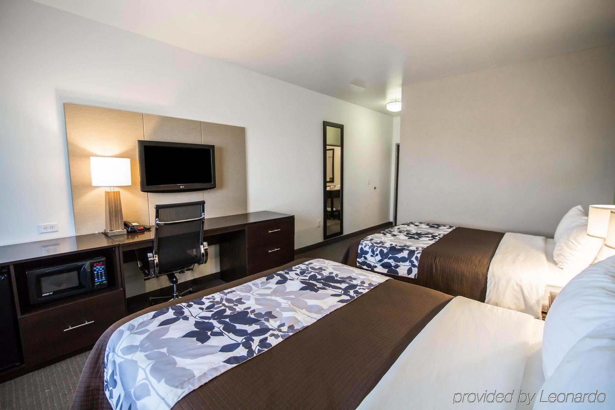 Sleep Inn & Suites Colby Zewnętrze zdjęcie